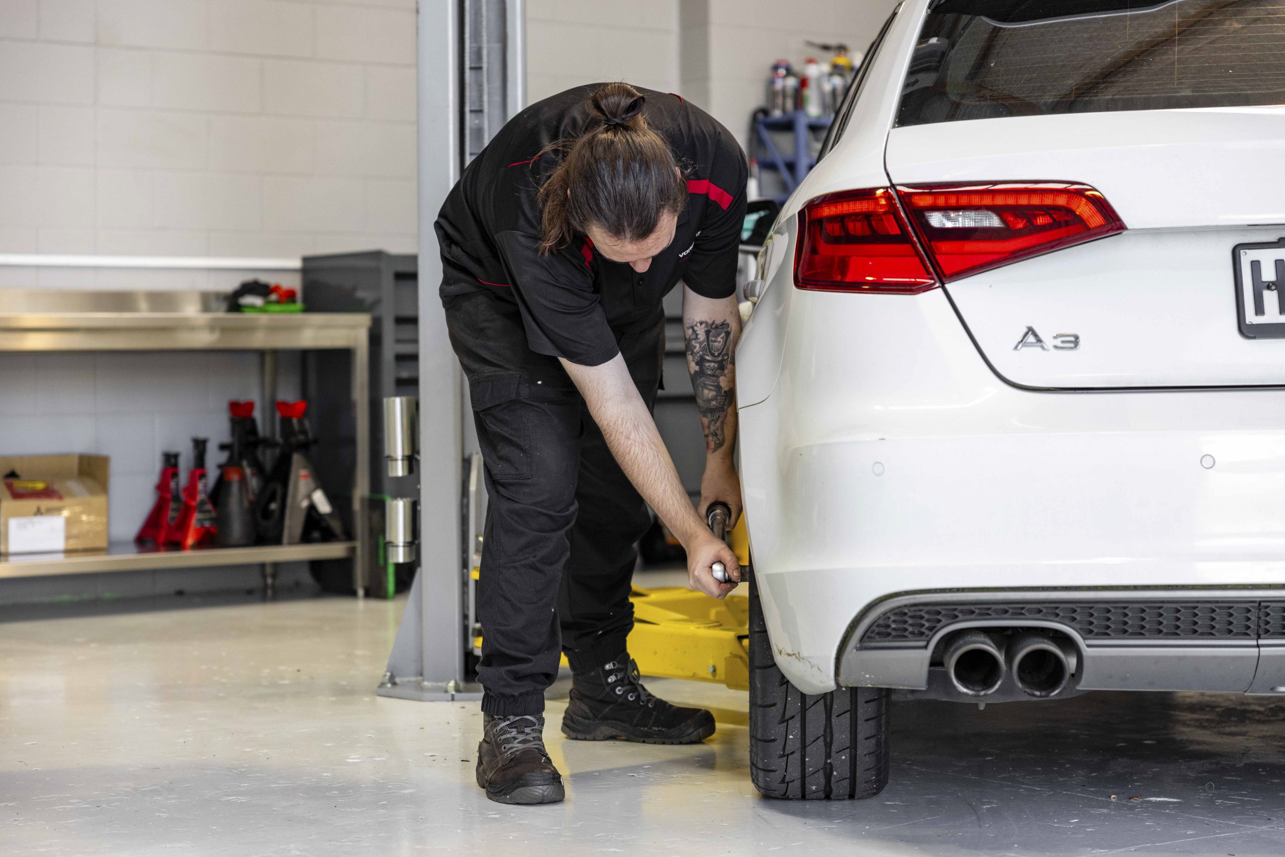 european car service for brakes at vorsprung automobil